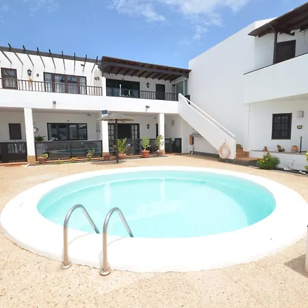Serendipia Good Location, Pool & Terrace Apartment Los Pocillos